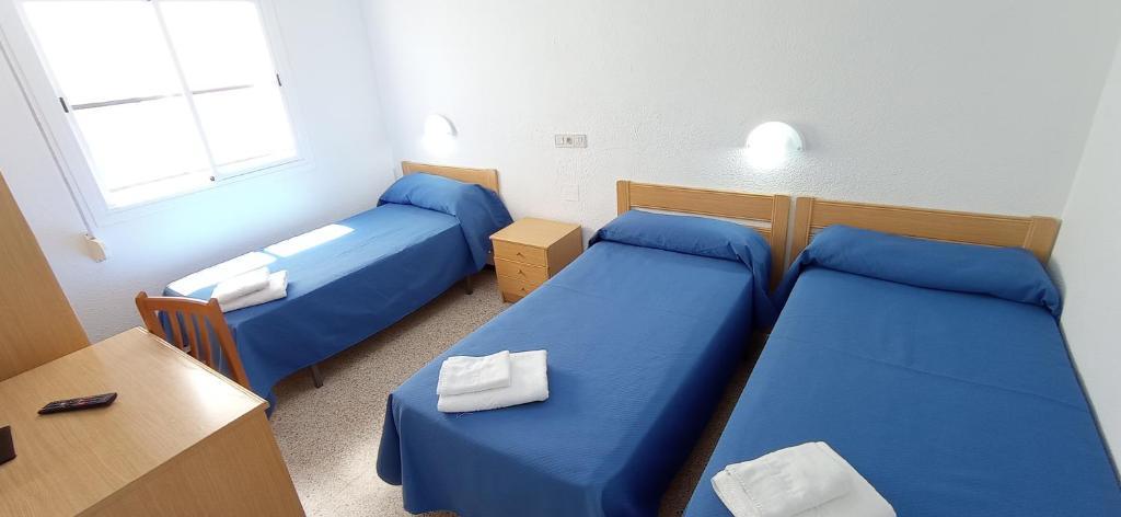 Hostal El Mercat Вилахойоса Екстериор снимка